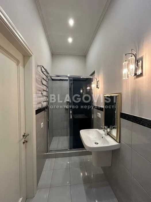 Продаж 3-к просторої квартири по Січових стрільців 10. Гарний ремонт