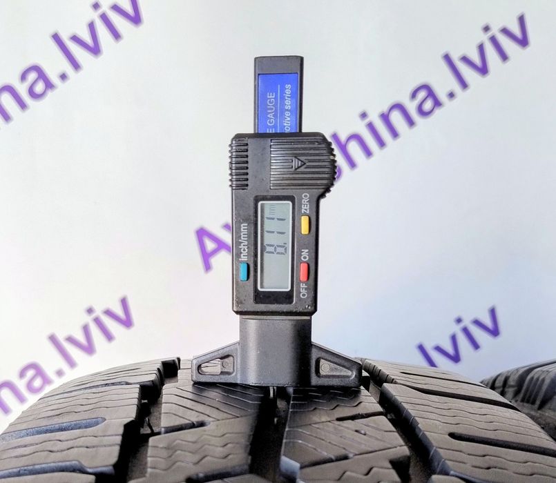 Шини зимові R17C 215/60 Michelin Agilis Alpin