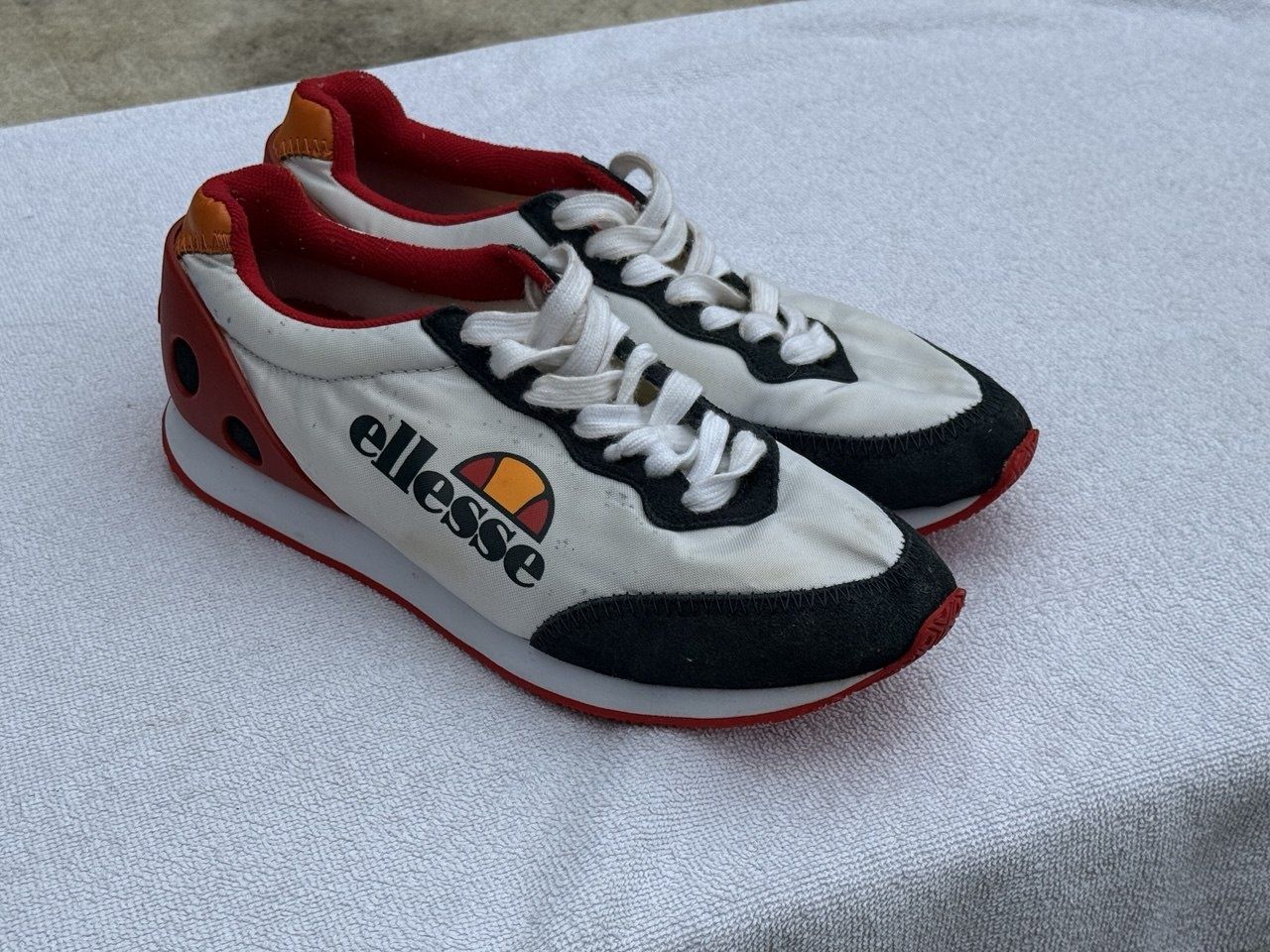 Ellesse кросівки