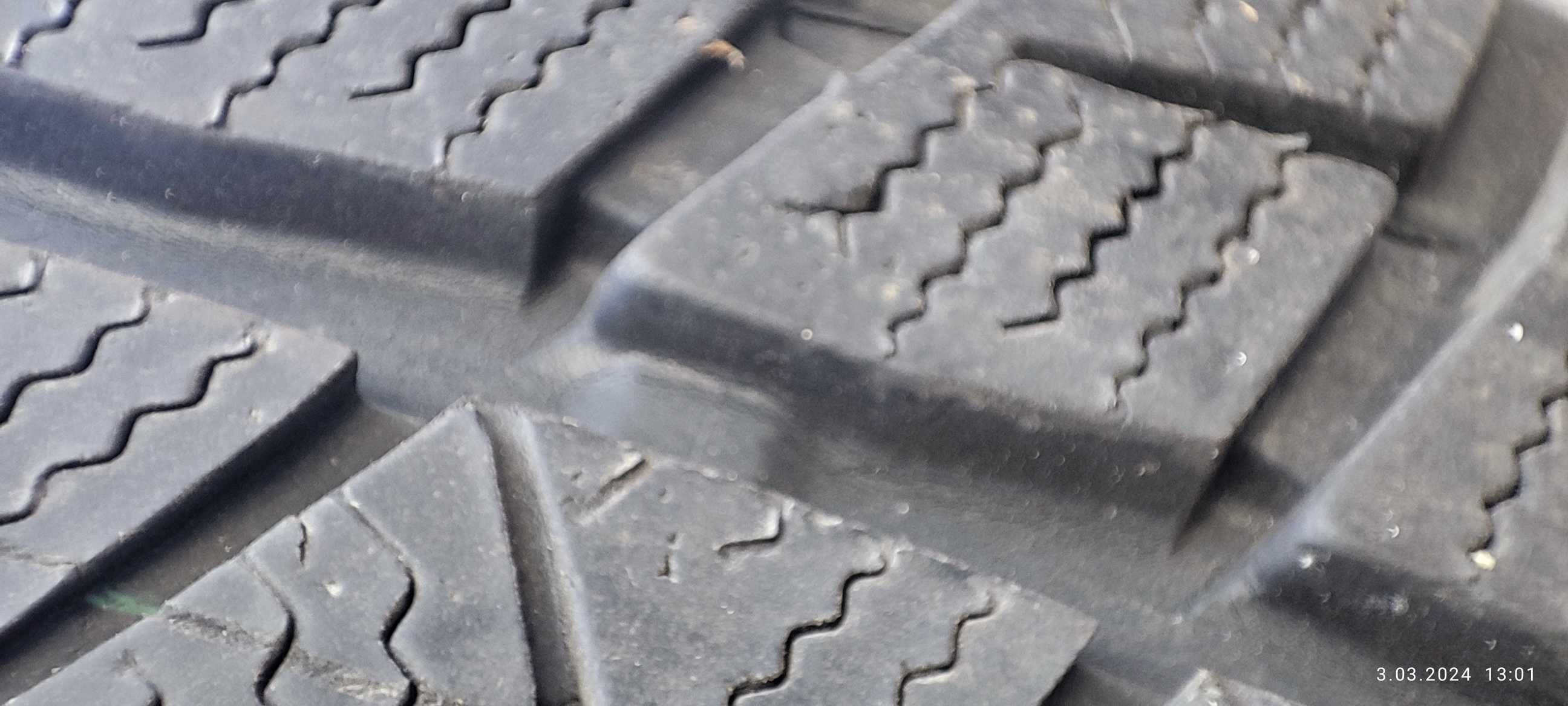 Opona zimowa Falken Eurowinter 449 - 225/60 R17 99H