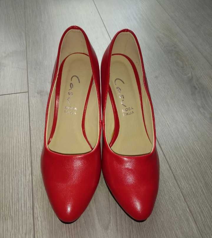Buty czułenka szpilki czerwone Casu 37 nowe