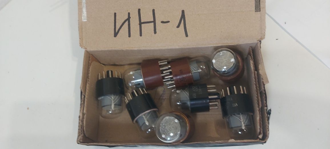 Идикаторные лампы ИН-14, ИН-12, ИН-8 , ИВ