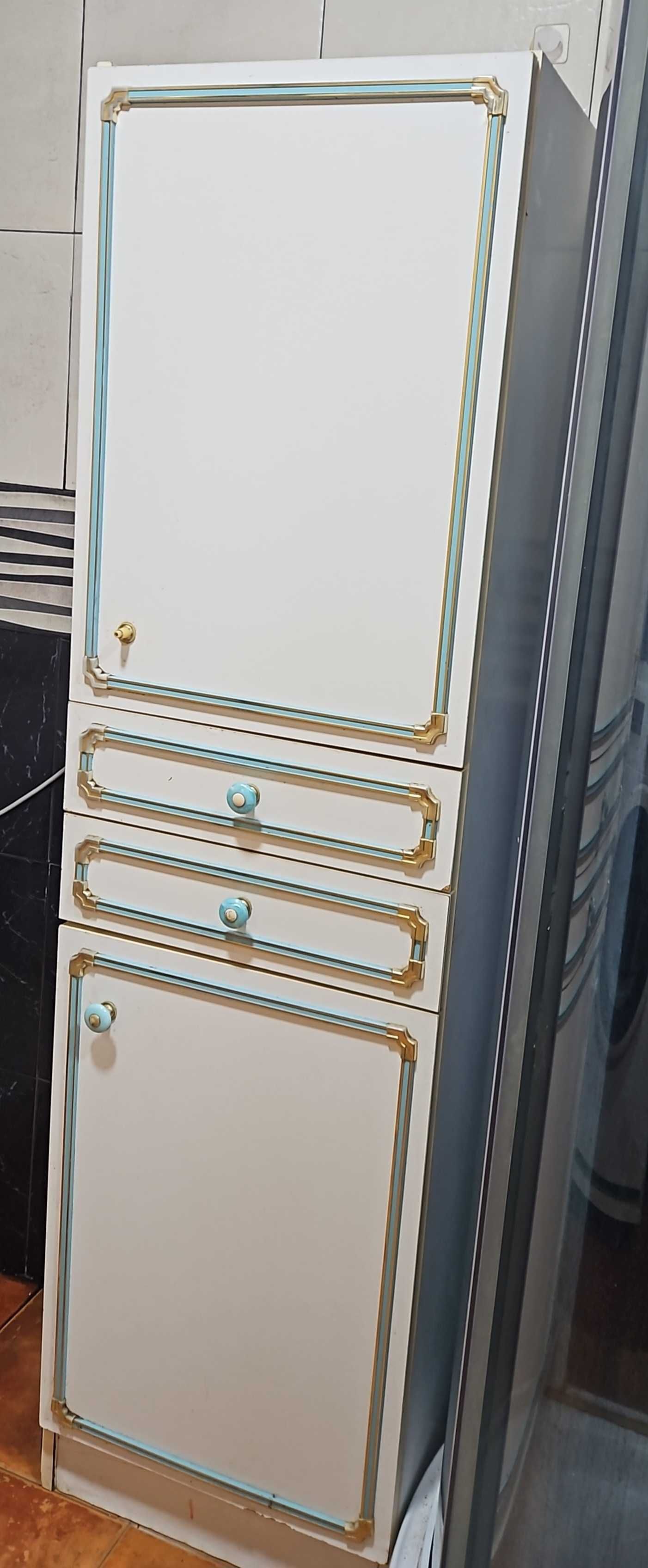 Movel wc con gavetas e prateleiras