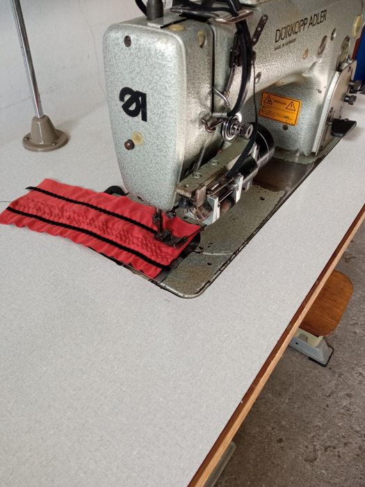 Máquina Zig zag durkopp