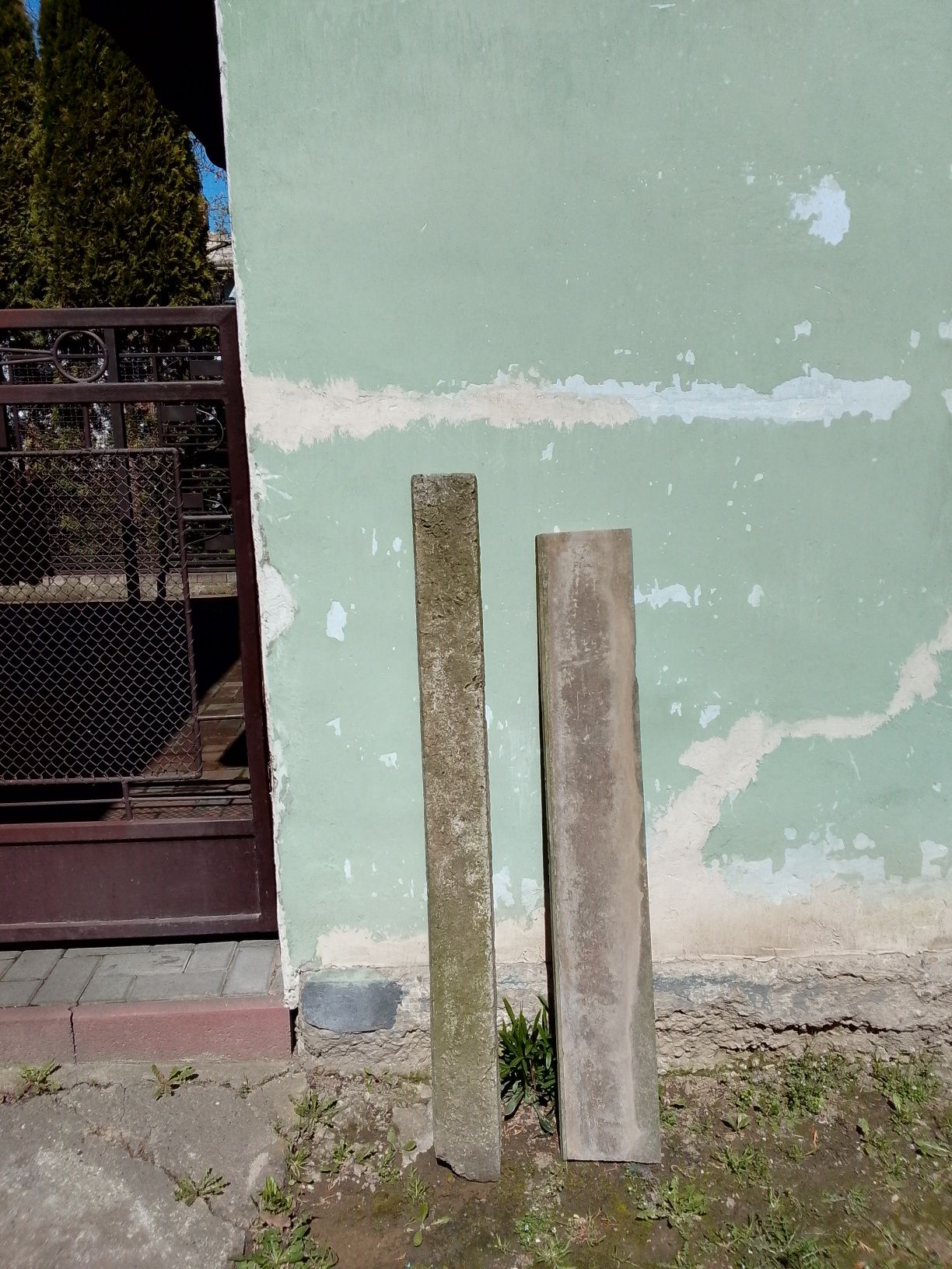 Перемичка залізобетонна дверна.