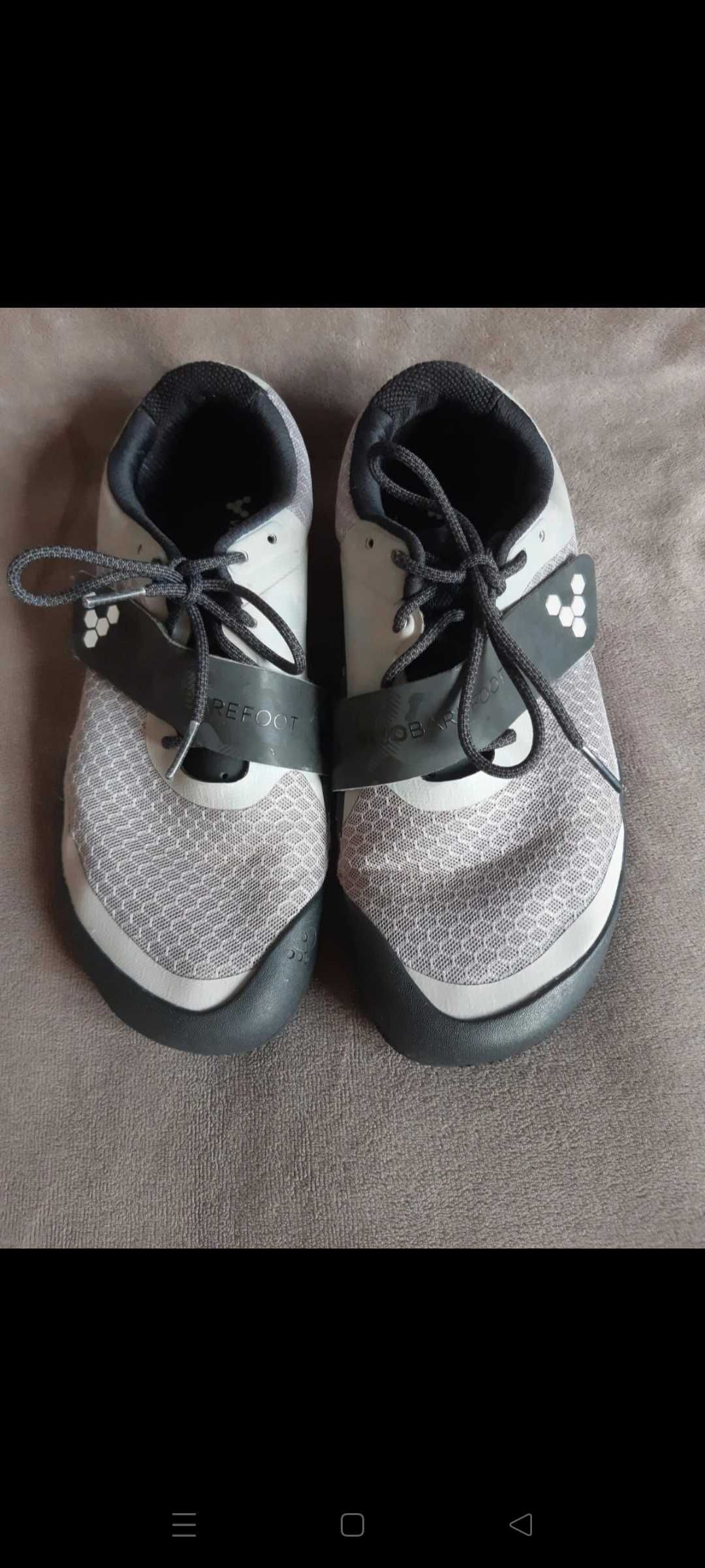 Buty do biegania sportowe ideał vivobarefoot motus