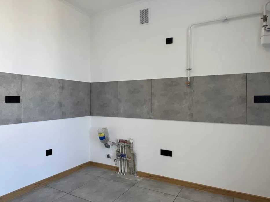 Продам терміново 1 кім в сучасному ЖК. Все включено в ціну. ПРОГРАМИ.