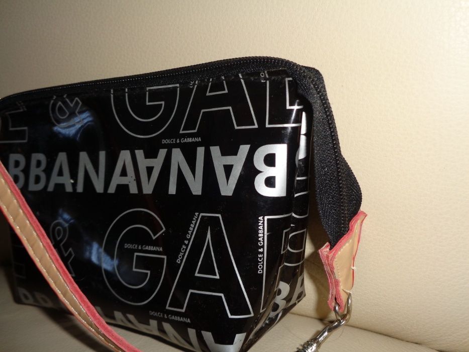 Dolce & Gabbana - mała torebka kosmetyczka