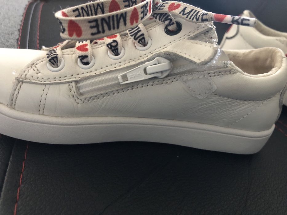 Buty GEOX . R. 30 Stan idealny jak Nowe