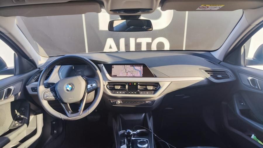 BMW 116  de 2022 com 75,000 kms