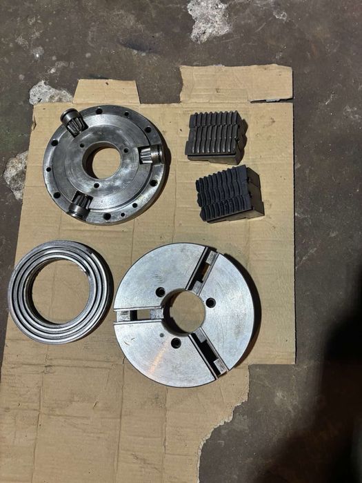 Патрон токарный 250 мм на конус Польша