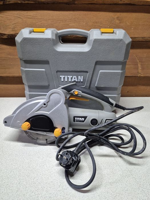 Titan Bruzdownica  1700w