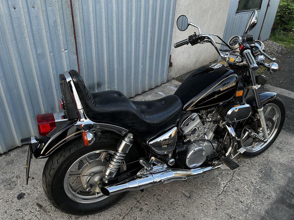 Kawasaki vulcan vn 750 / ( honda, chopper, suzuki )