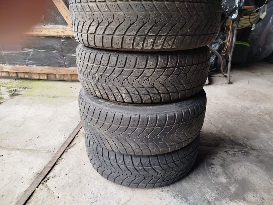 Opony zimowe FLAKE 185/60R15