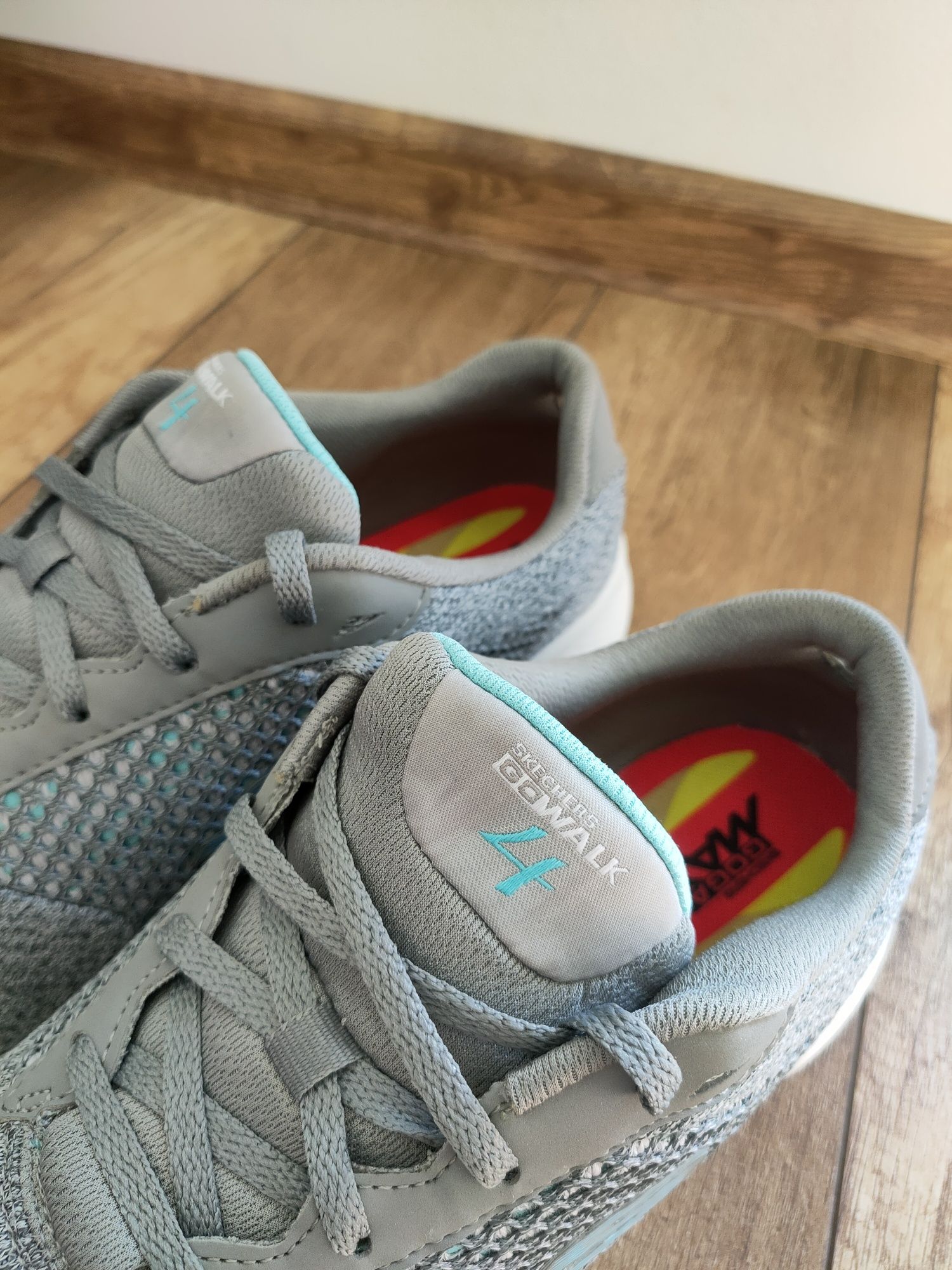 Sneakersy Skechers Gowalk 4 Goga Max 5 Gen r. 41 28cm