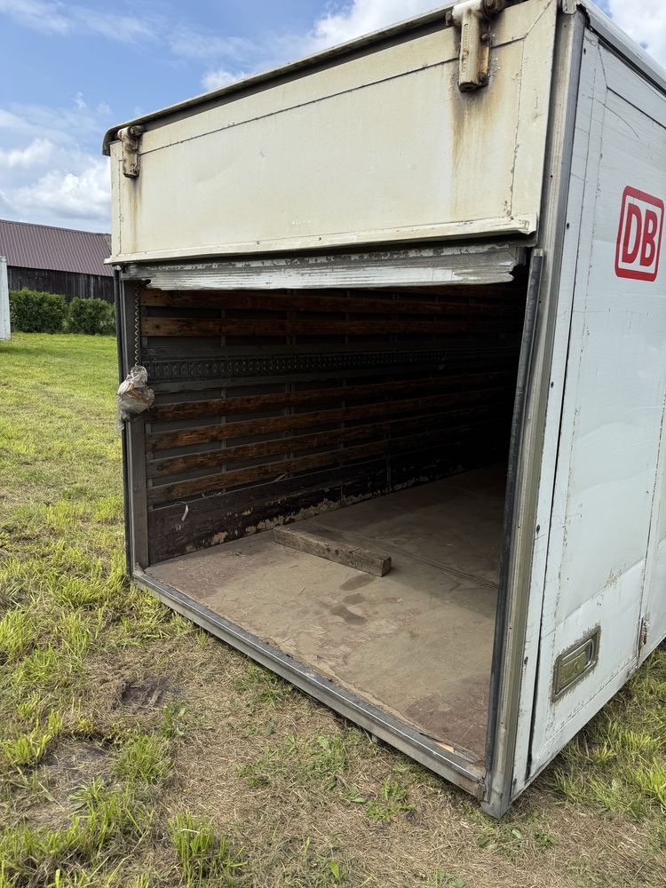 Kontener magazyn stróżówka drewutnia transport