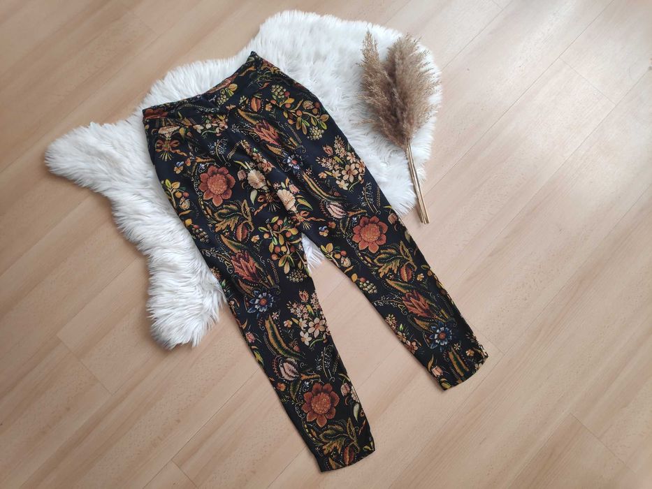 Desigual spodnie 36 S