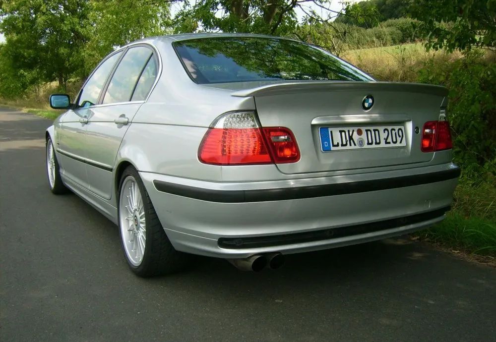 BMW 3 E46 SEDAN COUPE ALPINA SPOILER NA KLAPE PODKŁAD