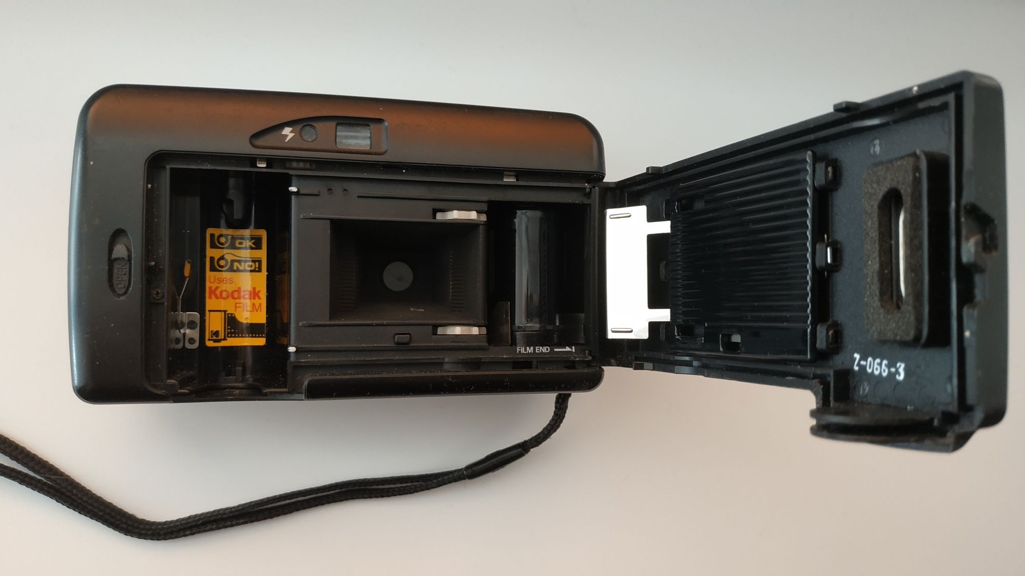 Фотоаппараты  плёночные KODAK PRO-STAR 222 и KB10