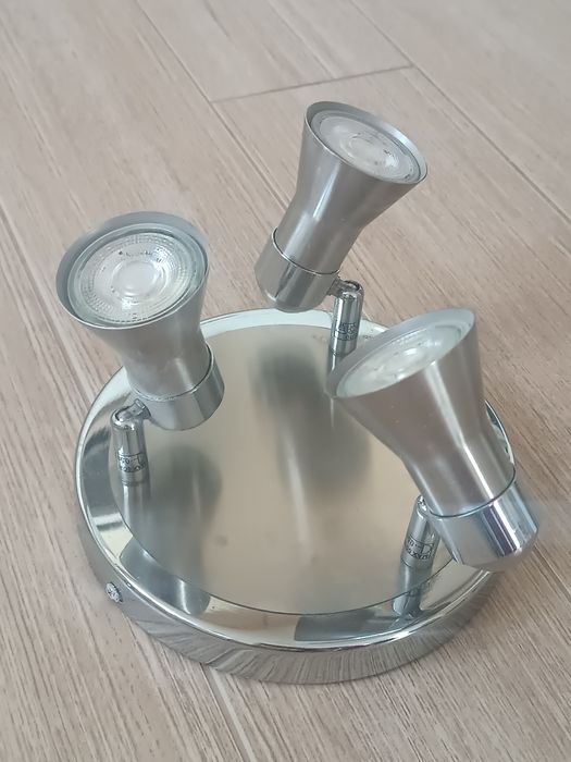 Lampa sufitowa potrójna