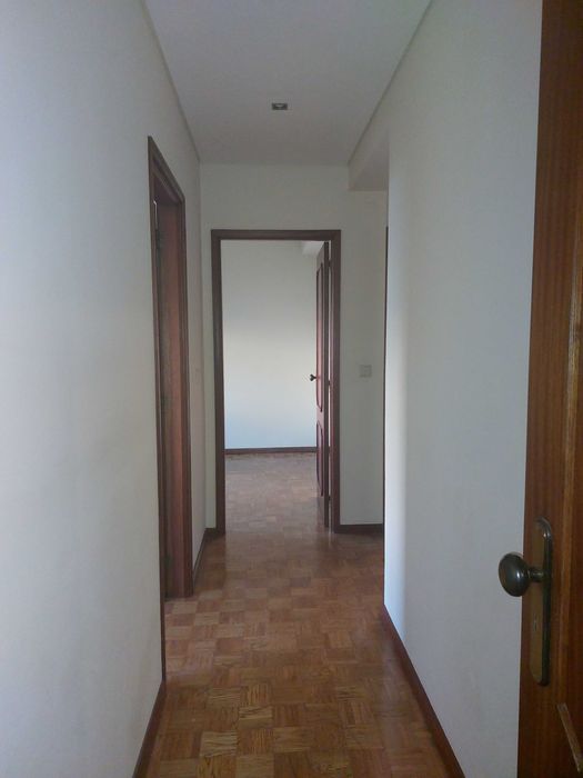 Arrendo Apartamento T2 (Gaia)