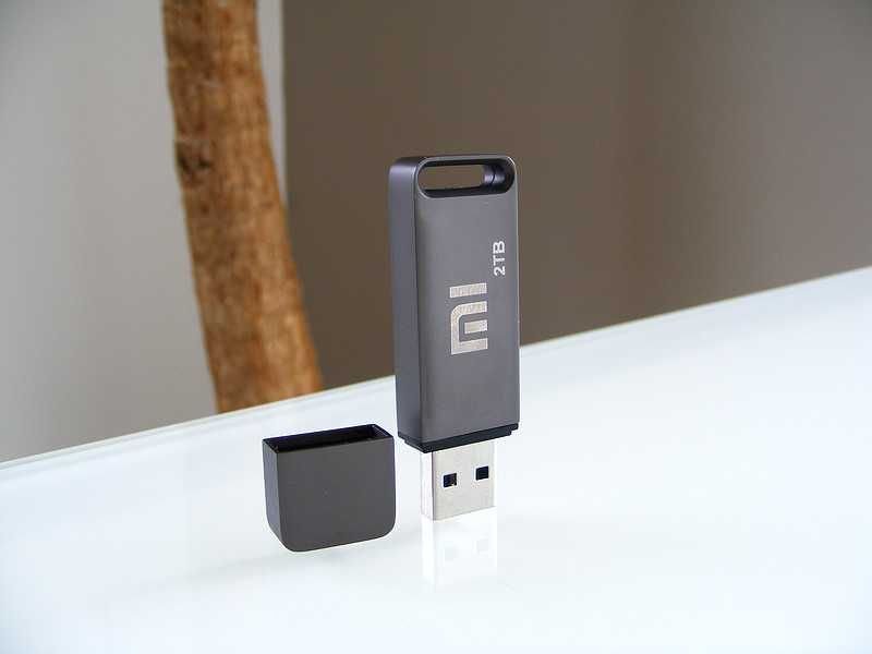 Pendrive Mi 2TB GRAY METAL 2000GB (USB)