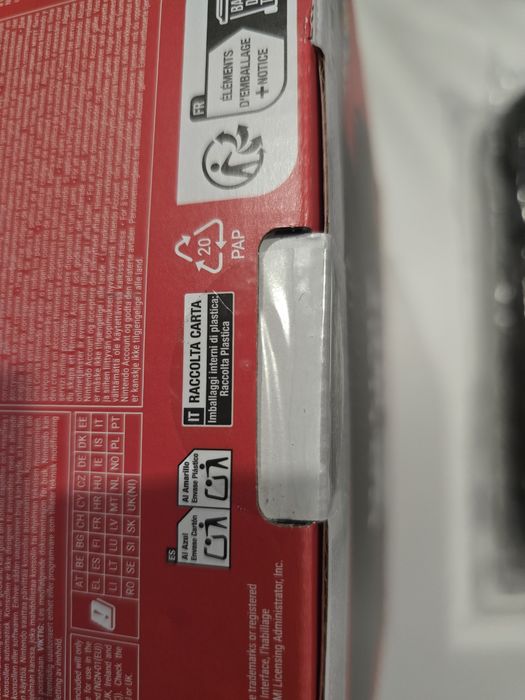 Nintendo Switch 2 + Mario Kart + Extras (Selada)