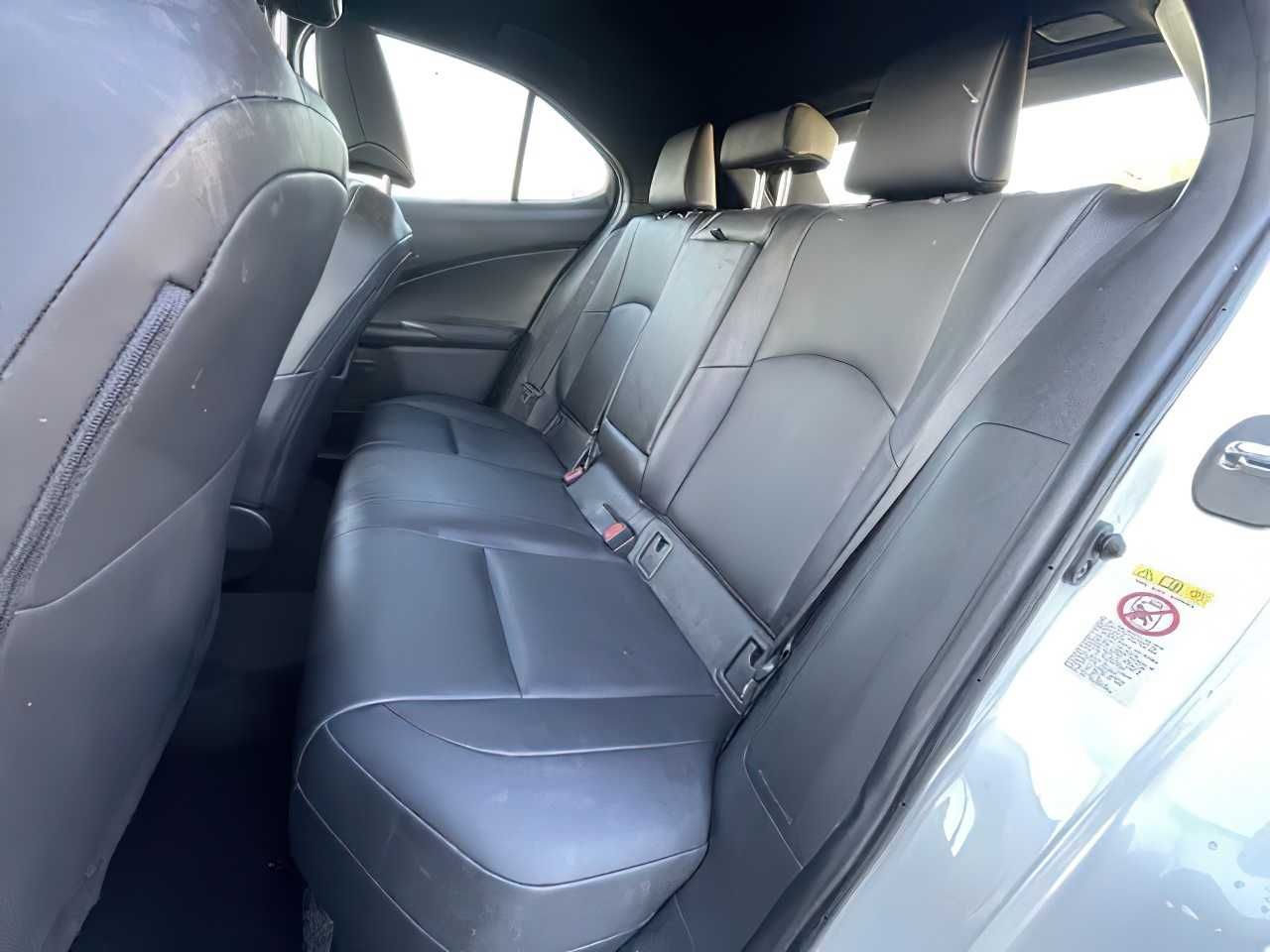 Lexus UX 2019 White