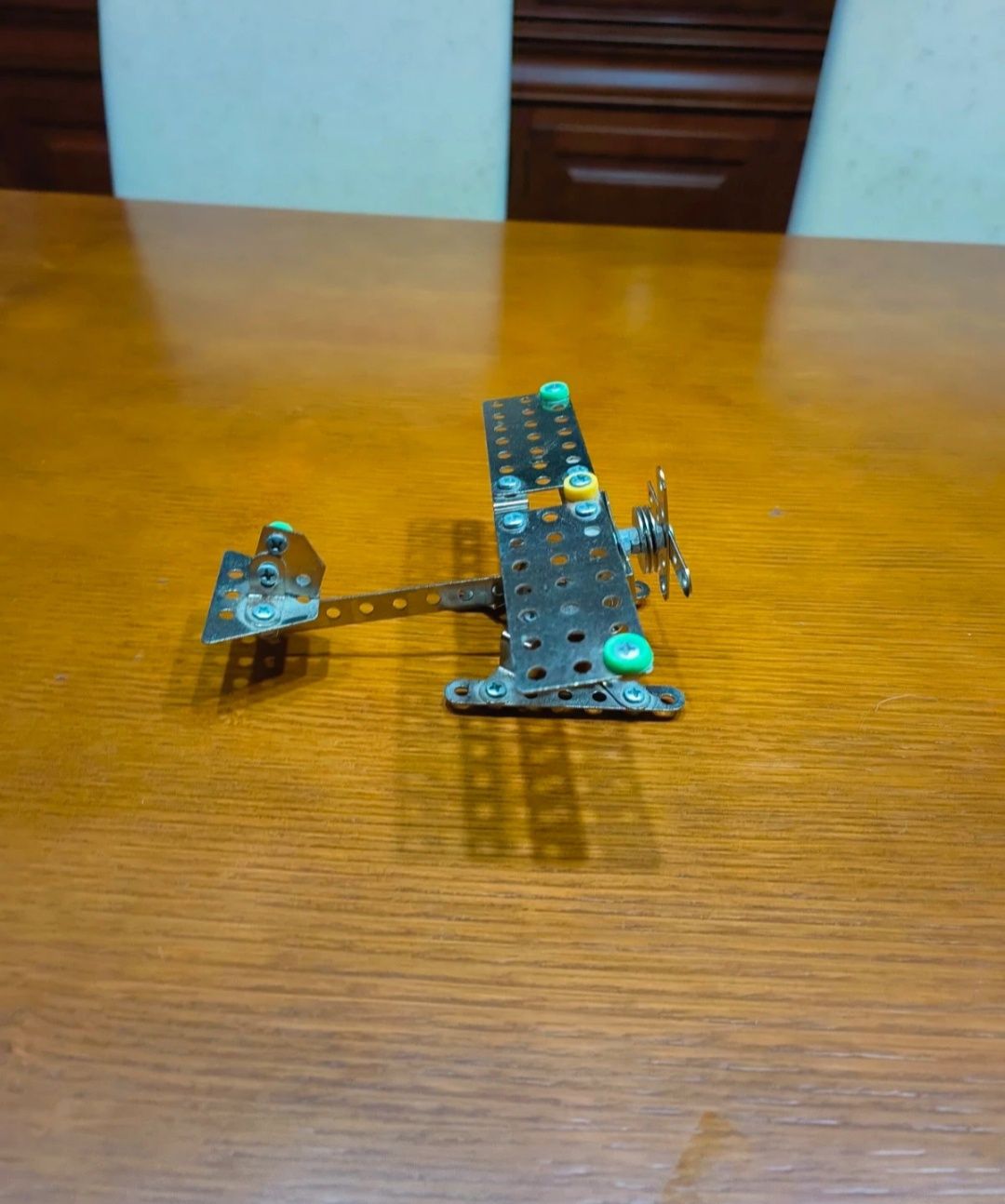Avião de metal (Lego)
