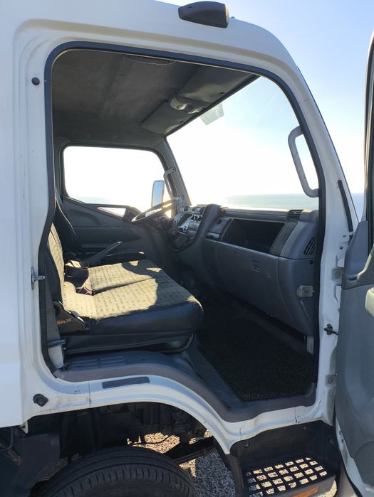 Mitsubishi Canter Fuso 3C13 frigorífica