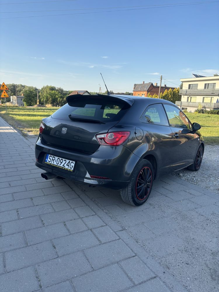 Seat ibiza IV 2009r 1.4 MPI/klimatyzacja dobry stan/bez rdzy/