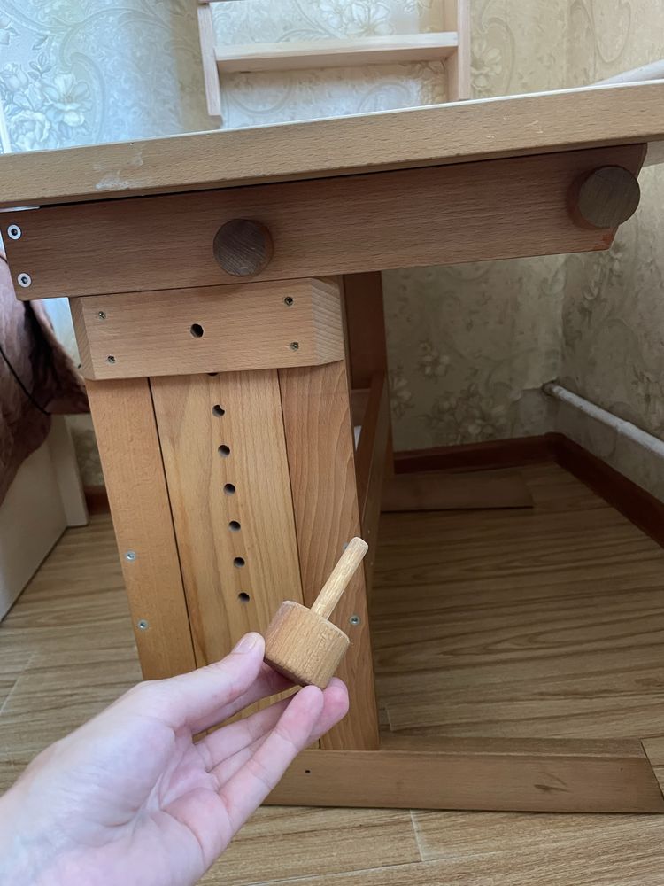 Парта (стіл)+стілець (натуральний дуб,зростаюча)