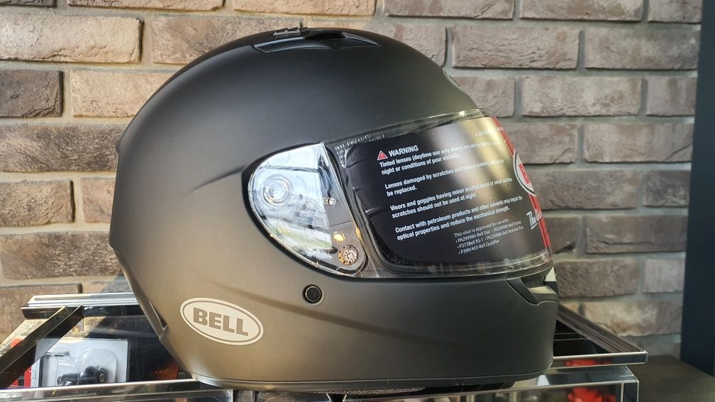 Kask motocyklowy Bell qualifier czarny mat super jakość