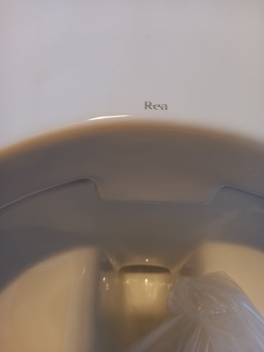 Miska ustepowa z deską