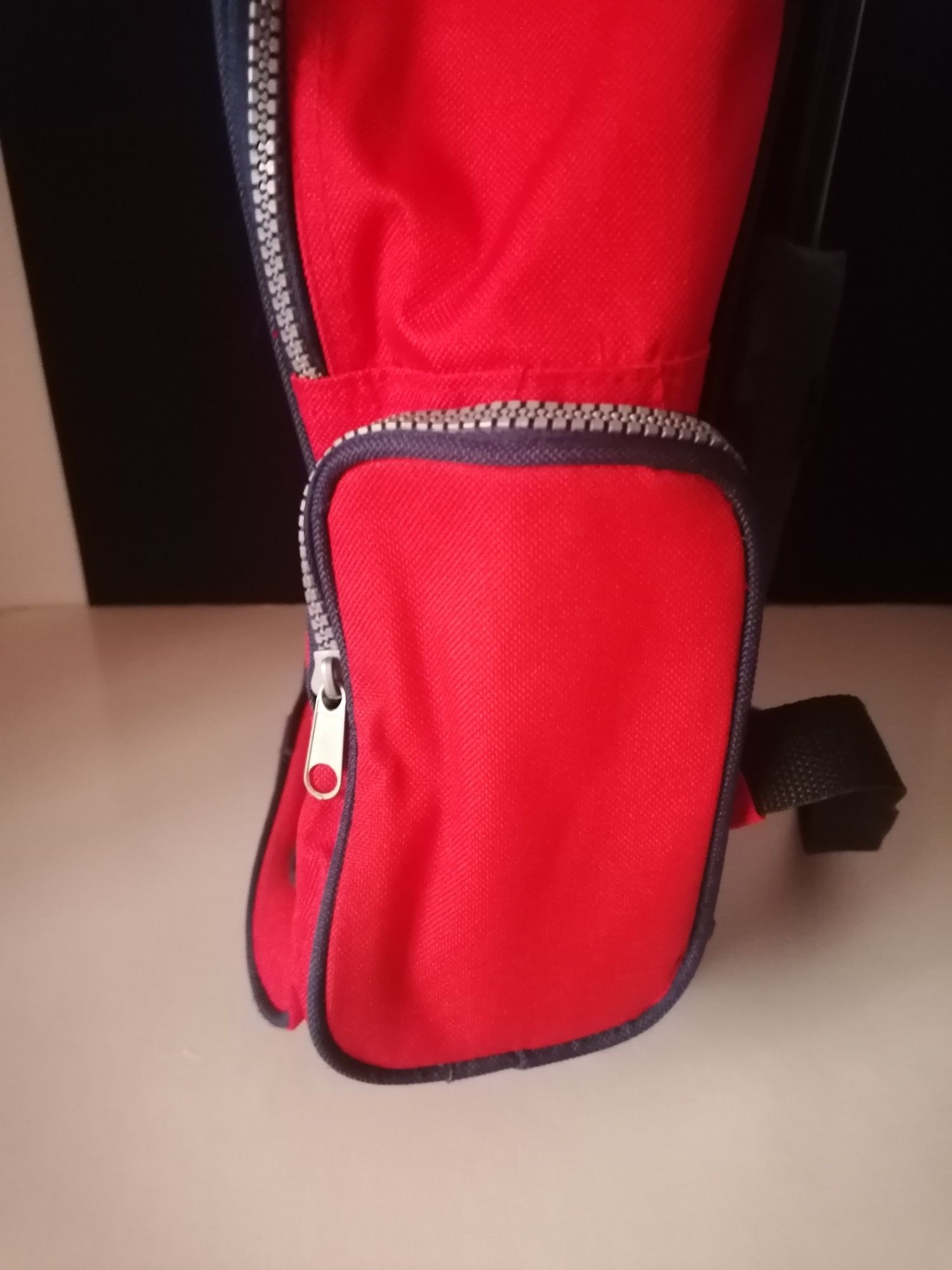 Mochila trolley com publicidade da Coca-Cola