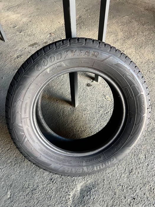 Шини 215/65 r16 98T Goodyear Ultragrip Performance 2021рік (1314)