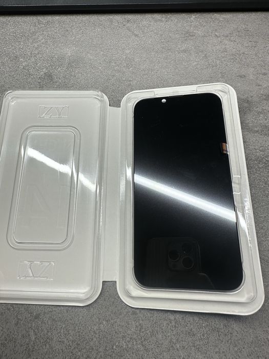 Wyświetlacz Iphone 14