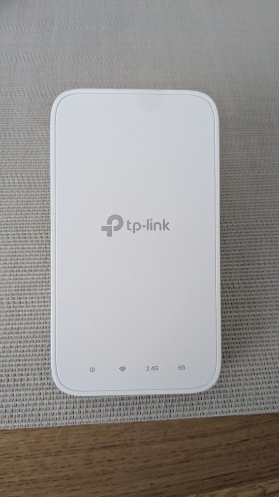TP-Link RE300 – wzmacniacz sygnału Wi-Fi, repeater