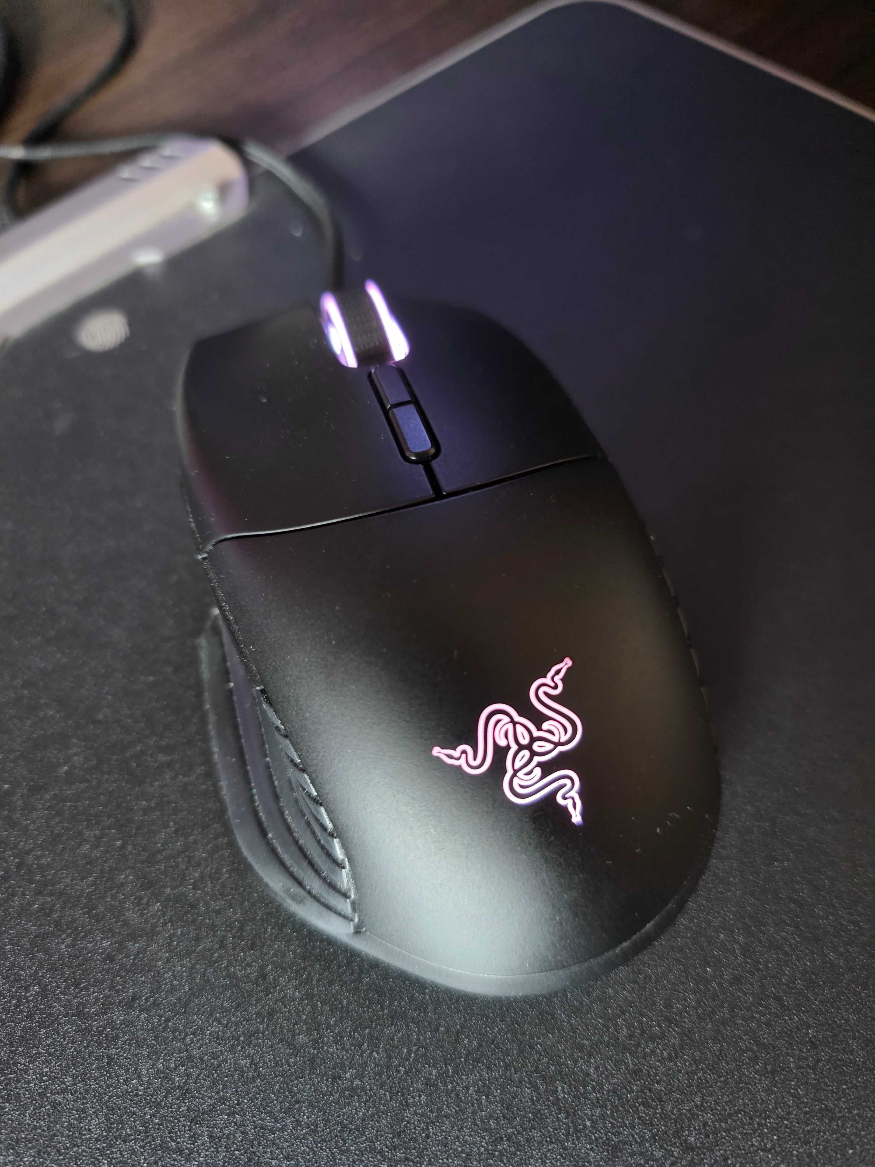 Teclado Razer Blackwidow Elite + Rato Razer Basilisk Chroma
