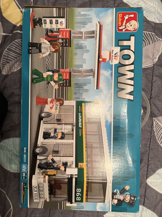 Новый лего TOWN (Sluban)