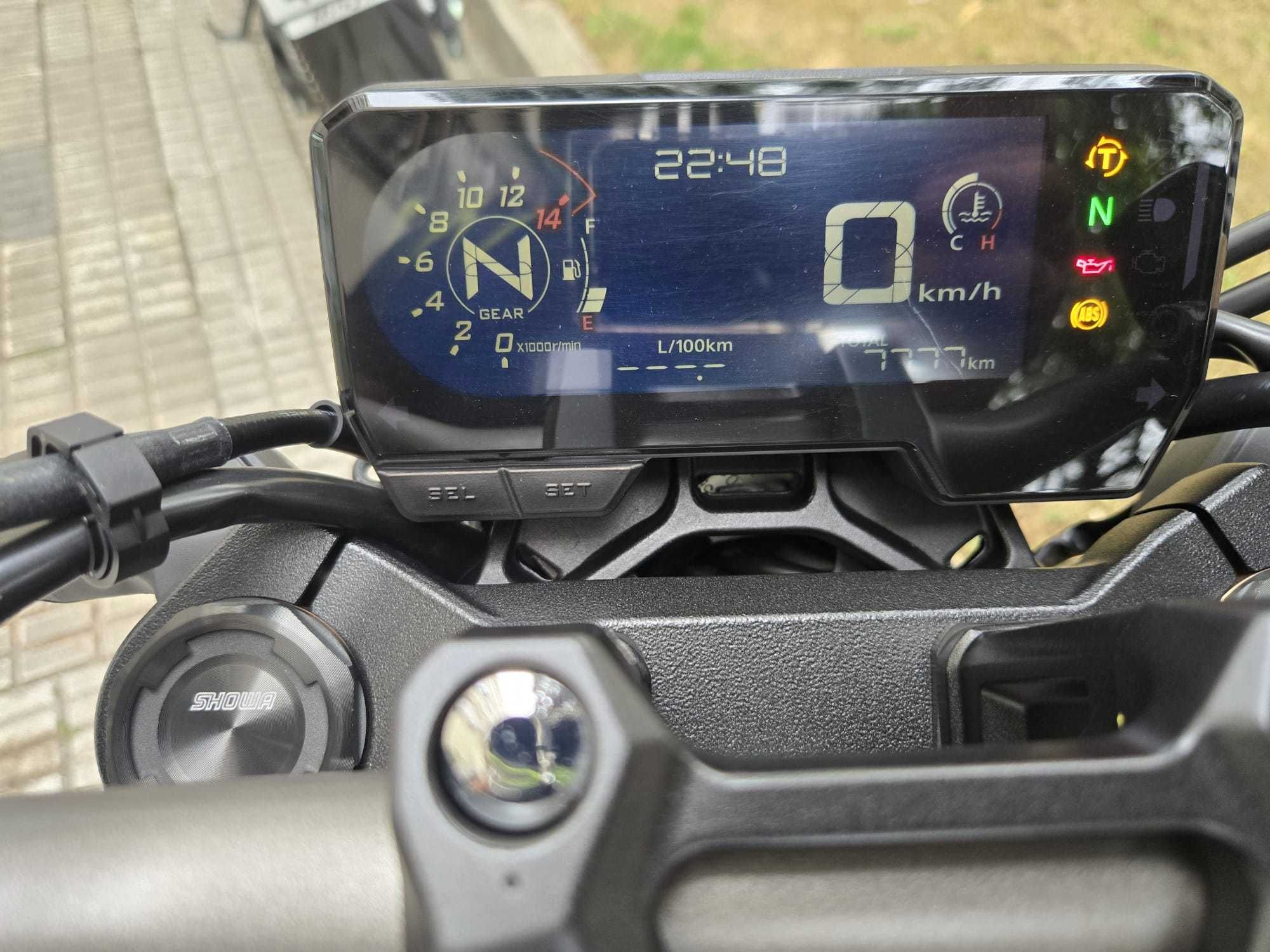 Vendo HOnda CB650R 2020