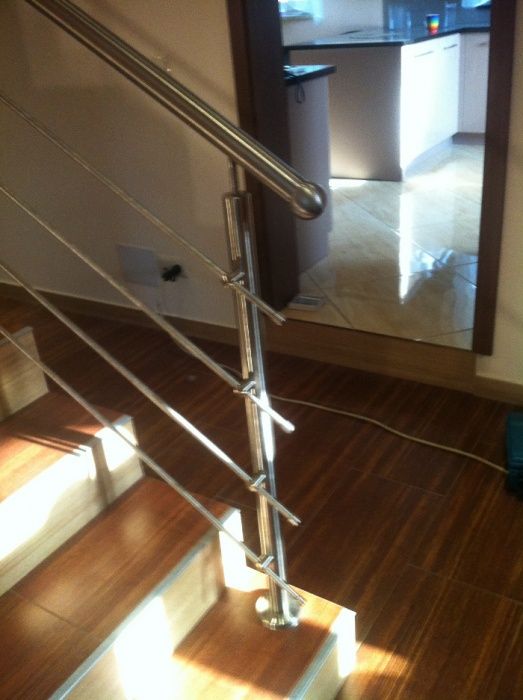 balustrada nierdzewna balkon inox schody na wymiar szklana szyby