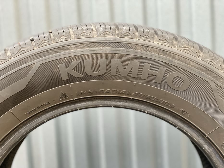Шини Резина Всесезонні 215/65 R16C Kumho PorTran 4S CX11