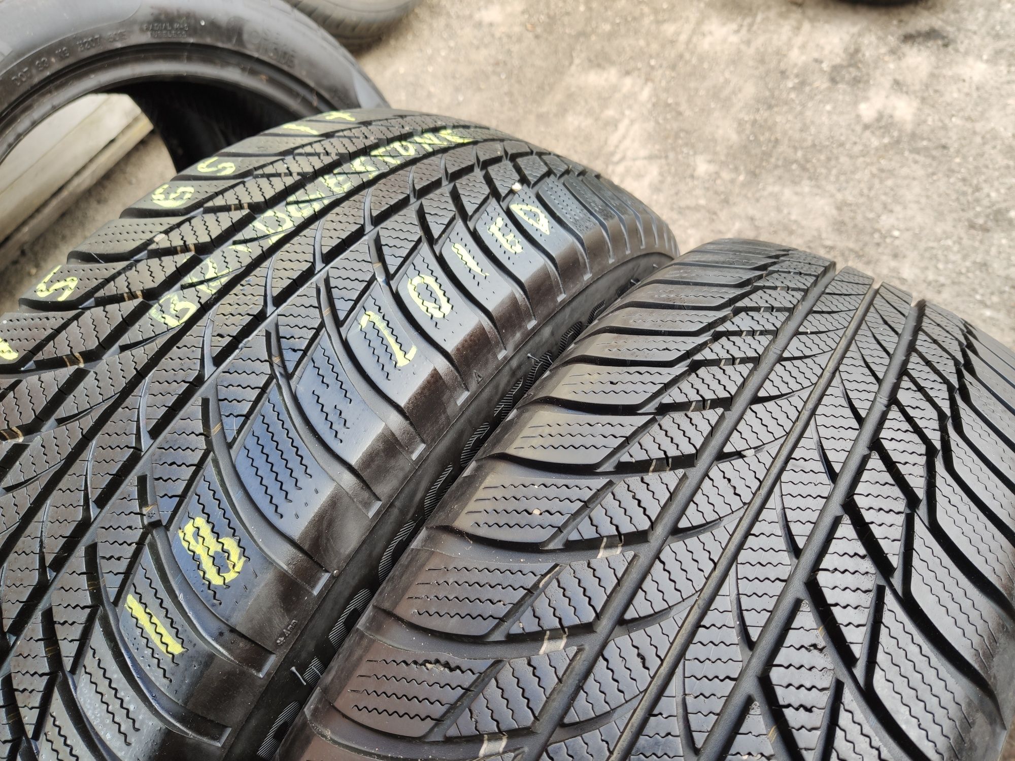 215/65R17 99H Opony zimowe Bridgestone Blizzak LM001 zima 6,5mm ALURAD