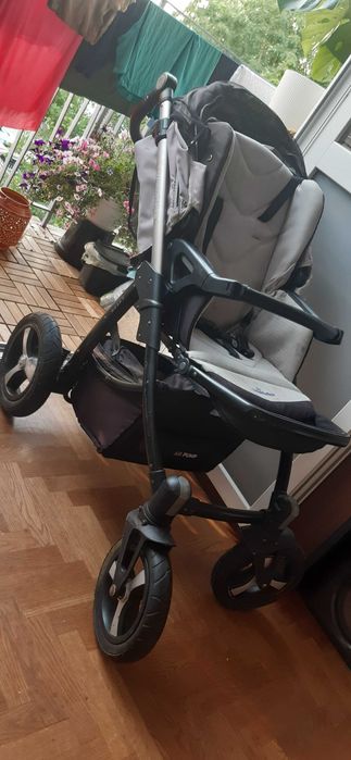 Rezerwacja Oddam wózek BabyDesign Husky