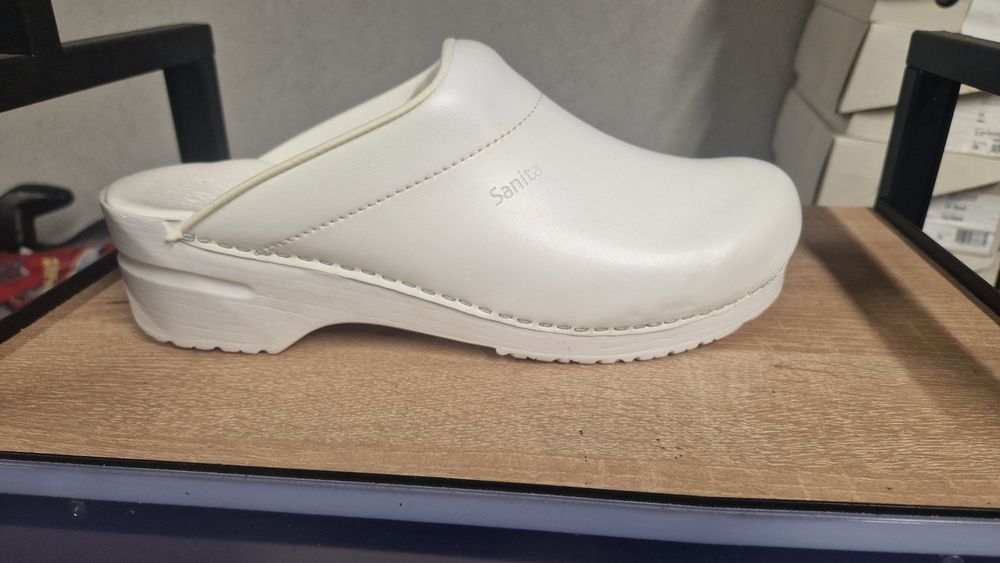 Chodaki Sanita gumowa podeszwa męskie r 44