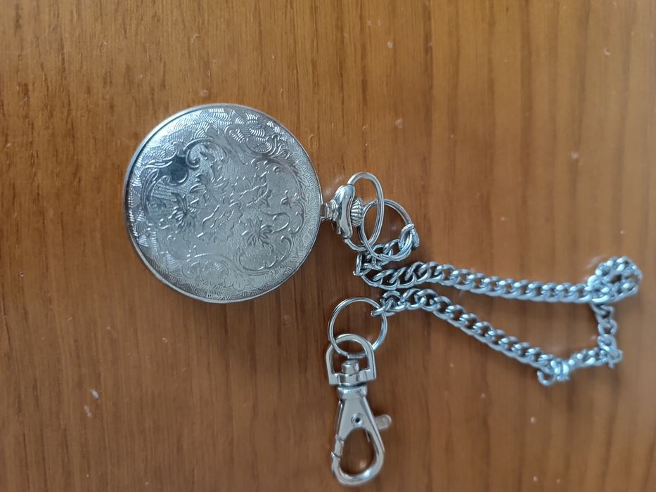 NÃO FUNCIONAL :Relógio de bolso da marca Silgar