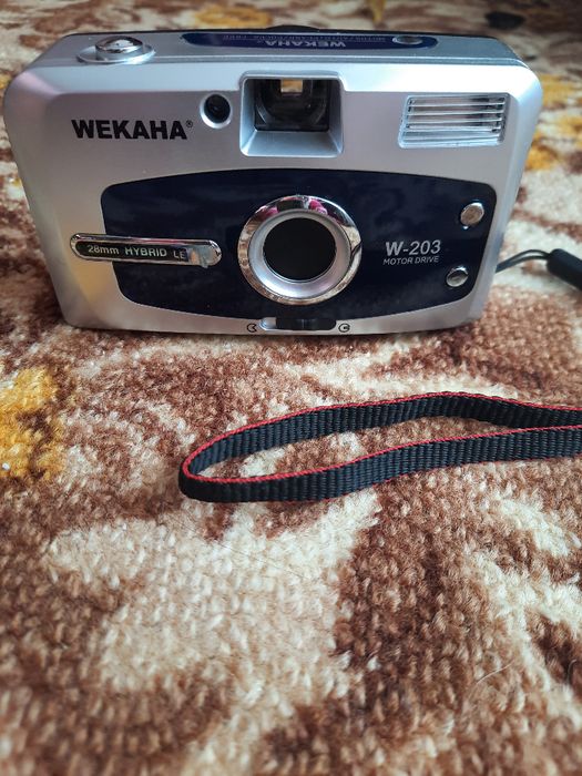 Продам Фотоапарат WAKANA W203 (пленочный)