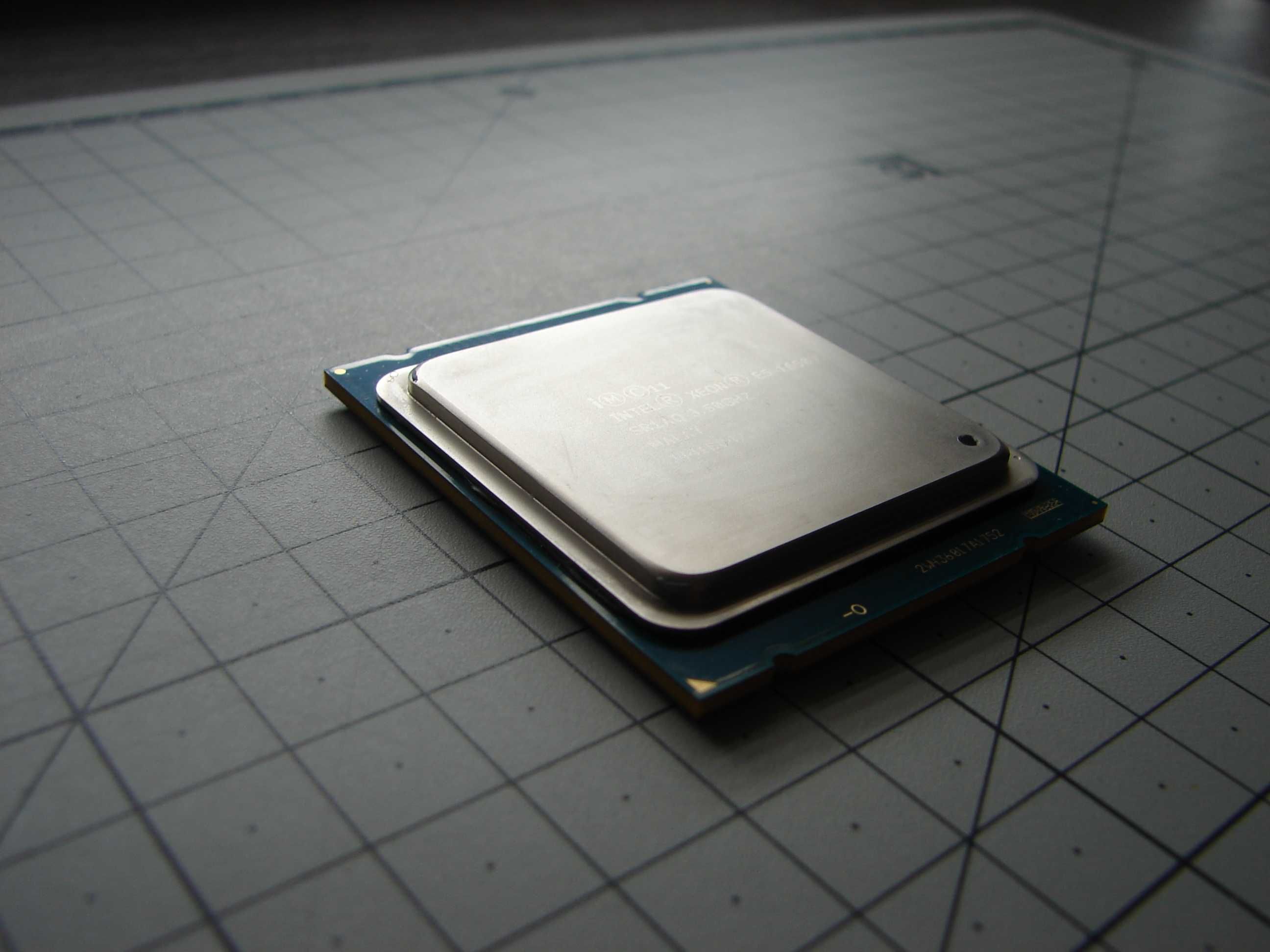 Procesor Intel Xeon E5-1650 V2 3.5GHz 2011 SR1AQ