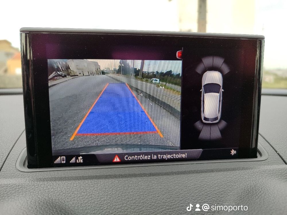 Audi A3 Sportback 1,6 tdi o carro esta com bom estado tudo novo mesmo